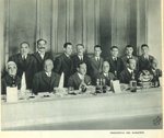 <div class=lightGallery-captions><p>Imagen de la primera Asamblea de Mutua Navarra con el presidente Martin Loydi</p><p>Primera Asamblea Mutua Navarra</p><h4>Material cedido por 021 - MUTUA NAVARRA</h4><span>1905</span></div>